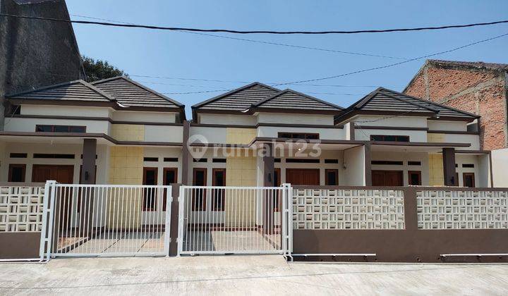 Dijual 3 Unit Rumah Baru Dalam Komplek Siap Huni di Jatiasih 1