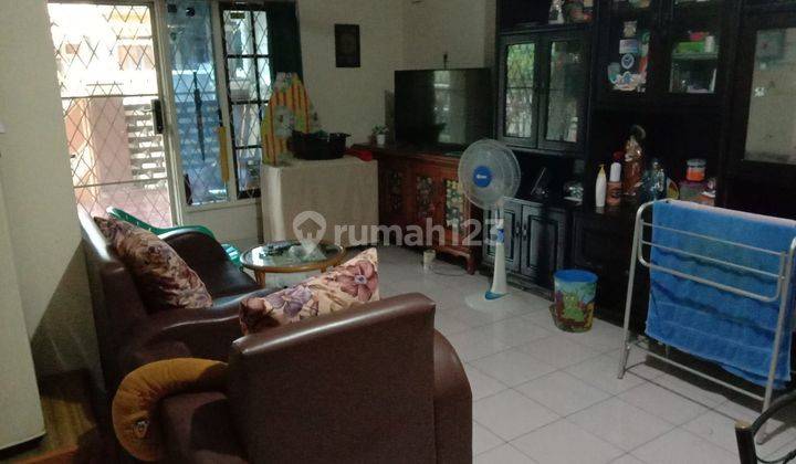 Di Jual Rumah Mewah di Villa Indah Permai. Kota brkasi 2