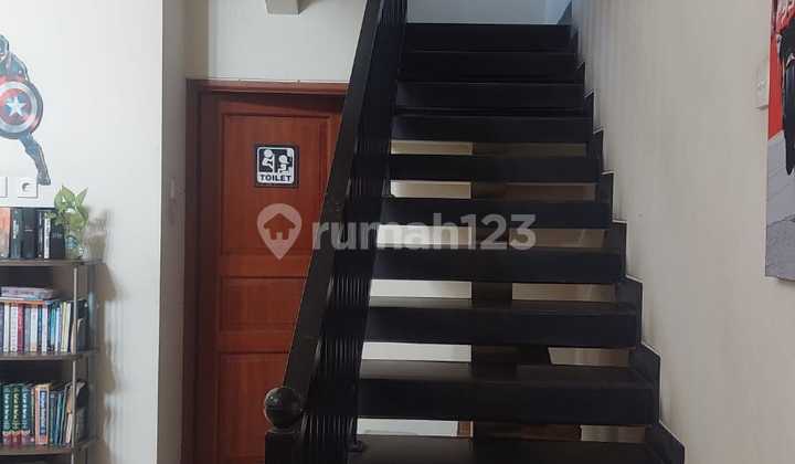 Di Jual Rumah 2 Lantai, Bagus Rapih, Bersih,nyaman Dan Siap Huni, Di Makrik ; . Bojong Rawalumbu, -bekasi Selatan.  2