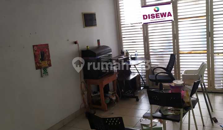 For Rent: 2-Story House Ready to Occupied in Summarecon Bekasi Housing Complex 2