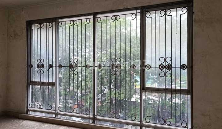 For Sale and For Rent Ready-to-Use Shophouse in Kayu Ringin, South Bekasi 2