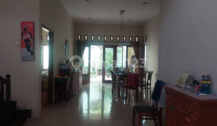 Di Jual Rumah 2 Lantai, Bagus Rapih, Bersih,nyaman Dan Siap Huni, Di Makrik ; . Bojong Rawalumbu, -bekasi Selatan. 