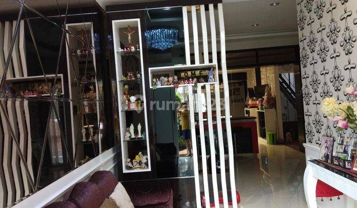 Rumah Bagus Full Furnish.  Di Grand Orchad.  Kelapa Gading. Jakarta Utara  2