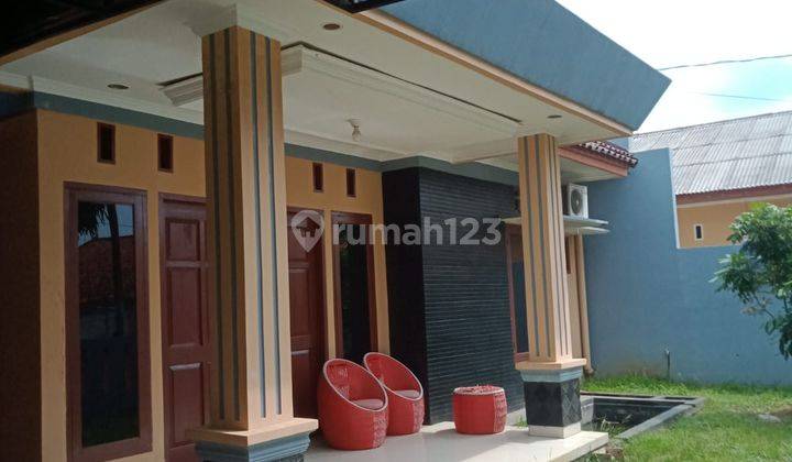 Dijual rumah + kontrakan 15pintu 2