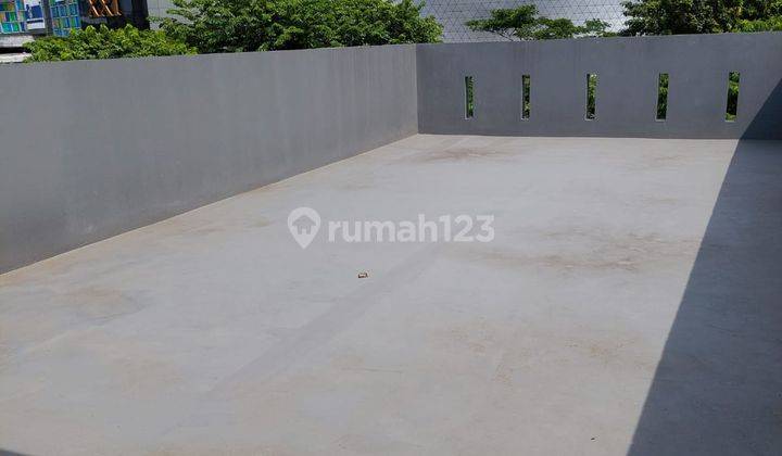 Dijual ruko 3 lantai di area komersial  3