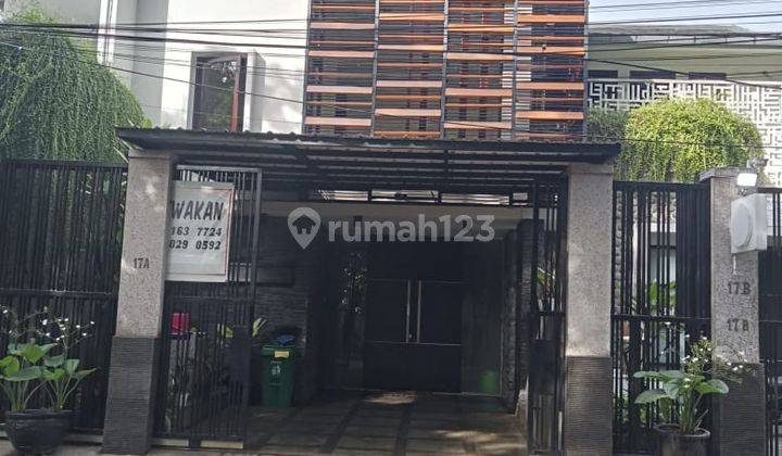 Disewakan rumah 2 lantai siap huni di radio dalam  2