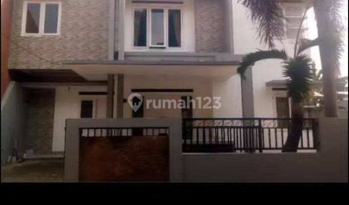 Disewakan rumah luas 2 lantai siap huni di Pondok Ranji  1
