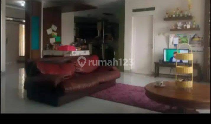 Disewakan rumah luas 2 lantai siap huni di Pondok Ranji  3