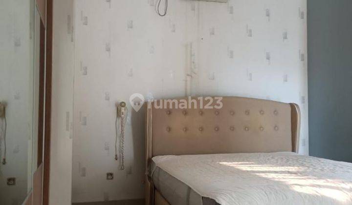 Disewakan rumah luas 2 lantai di Kompleks buncit indah  9