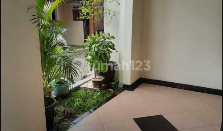 Disewakan rumah luas 2lantai di Permata residen Ciganjur  4