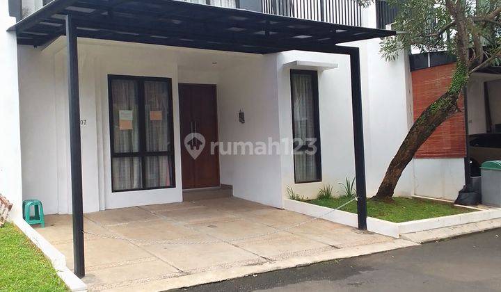 Di jual rumah cantik 2 lantai di Harvest Bintaro  2