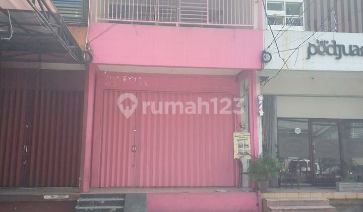 For rent: 2-story shop house + basement in Lebak Bulus commercial area