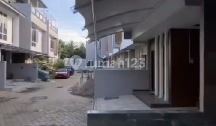 For Rent: 3-Story Luxury House Fully Furnished in Cirende