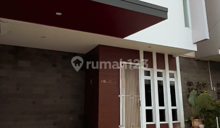For Rent: Luxury 3-Story House in Cirende