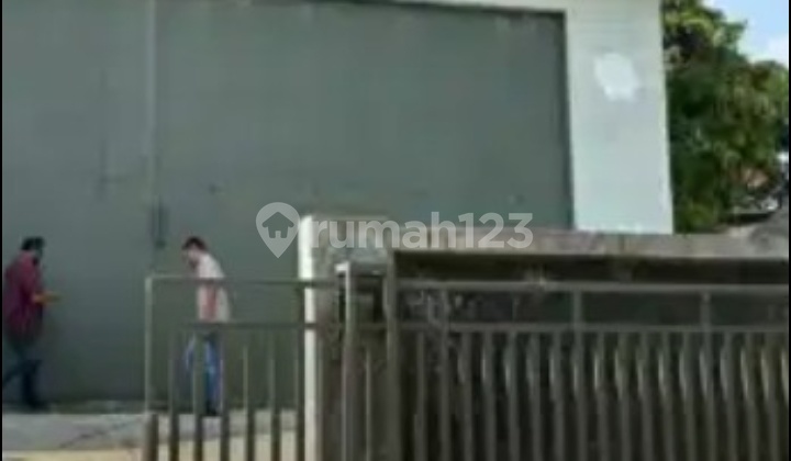 Di Sewakan Gudang Daerah Ciputat