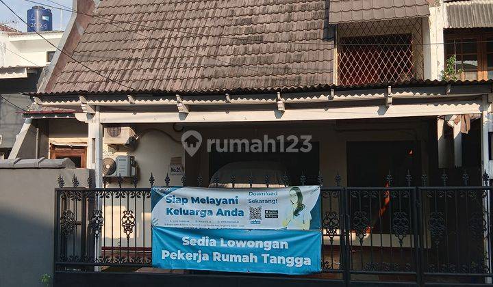Di Sewakan Rumah 1 .1/2 Lantai Di Bintaro Sektor 1 1