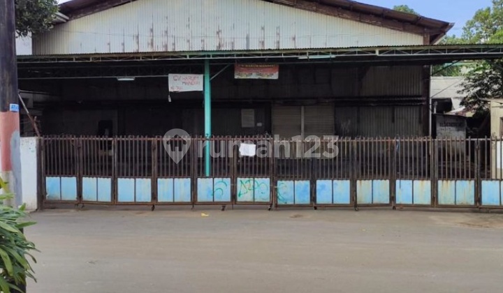 Warehouse for Rent in Kebayoran Lama Area Warehouse for Rent in Kebayoran Lama Area