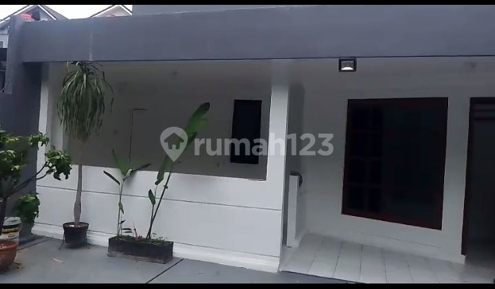 For Rent Office House Near Kemang