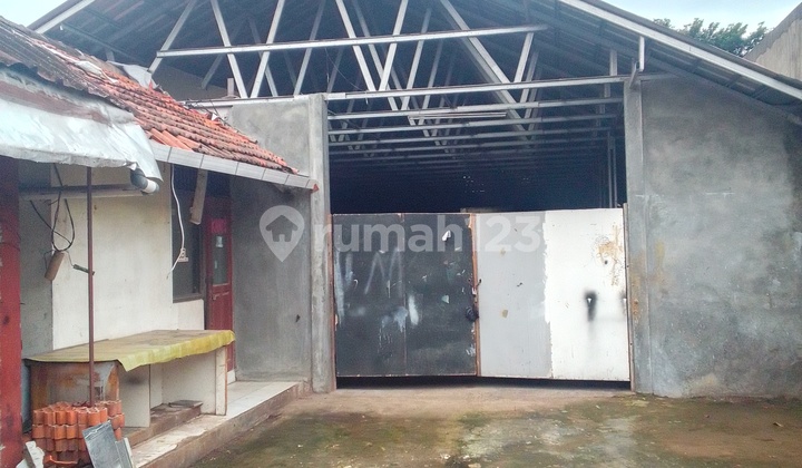 Di Sewakan Gudang Daerah Rempoa