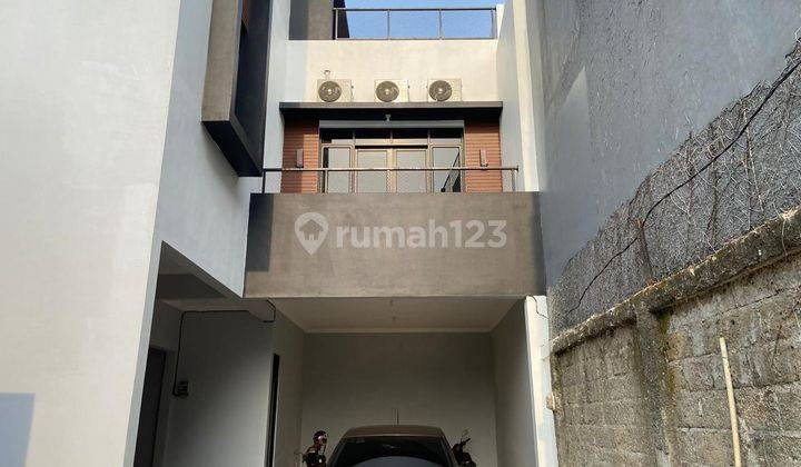 Di Sewakan Rumah Baru 3 Lantai Di Jl Samali Pasar Minggu  1