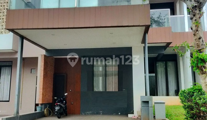 Rumah 2 Lantai, Bagus, Cantik Siap Huni Lokasi Strategis di Bintaro Sektor 9