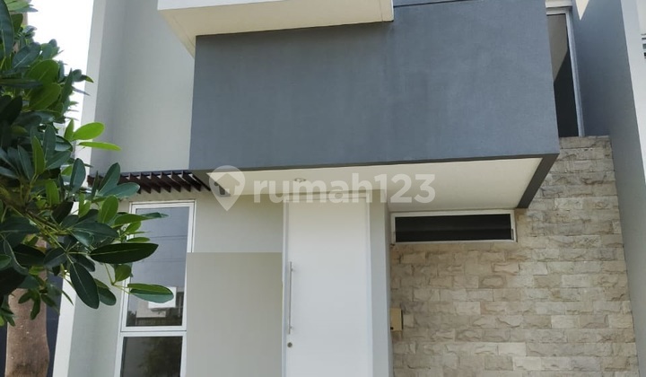 Rumah Minimalis, Cantik, dalam Cluster di Bintaro Sektor 9. Rumah Minimalis, Cantik, dalam Cluster di Bintaro Sektor 9.