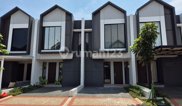 Rumah Minimalis, Brand New, dalam Cluster keamanan 24 Jam di Bintaro Rumah Minimalis, Brand New, dalam Cluster keamanan 24 Jam di Bintaro