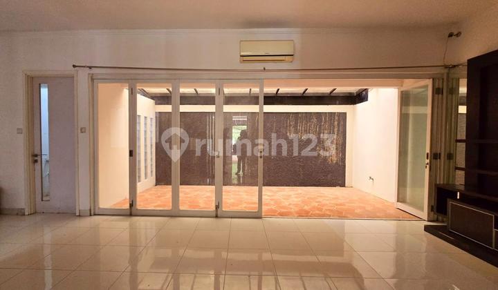 Rumah EMERALD BINTARO - Cluster Premium, Depan Taman, Rumah Siap Huni 1