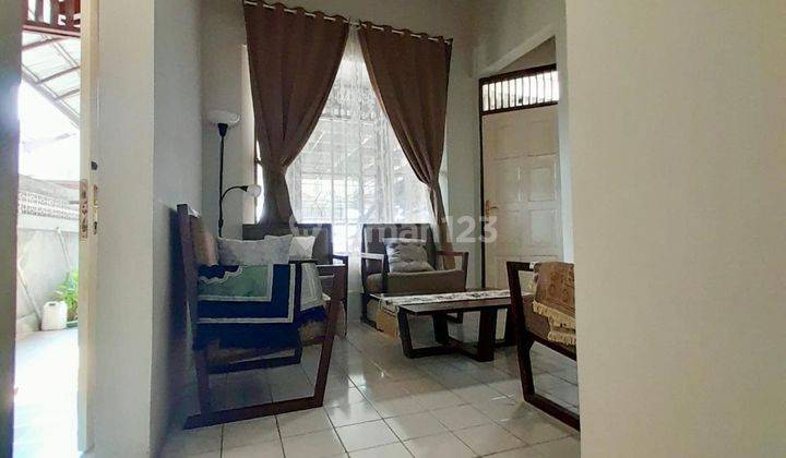 Dijual Rumah Bagus 2 Lantai di Bintaro Sektor 2 1