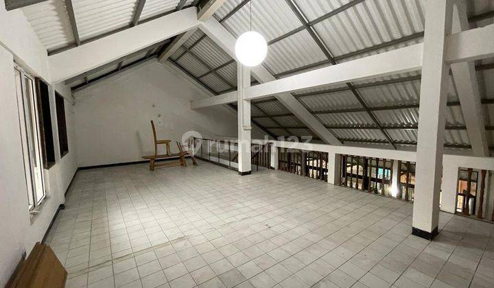 Dijual Rumah Hitung Tanah Lokasi Strategis di Bintaro Jaksel 2