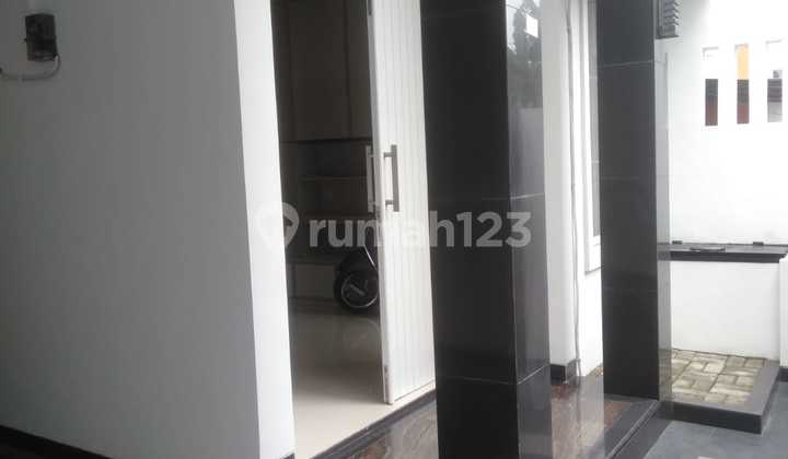 Rumah Siap Huni Minimalis Modern Full Furnished Lokasi Strategis @Pondok Aren