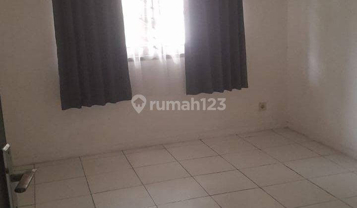 Rumah Asri Siap Huni dengan Hunian Nyaman @Bintaro Sektor 3 2