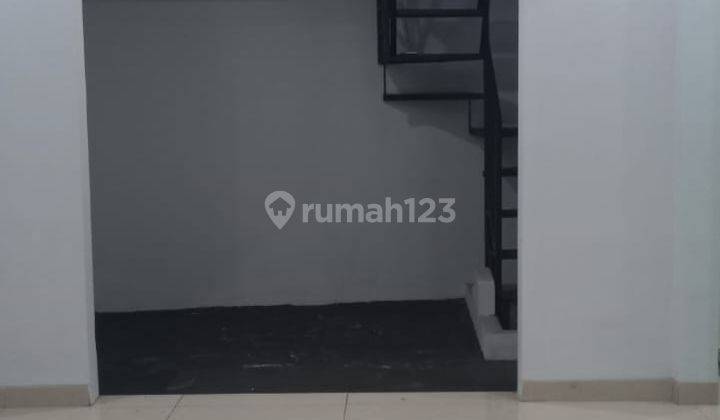 Dijual Rumah Siap Huni 2 Lantai di Jagakarsa Jakarta Selatan 2