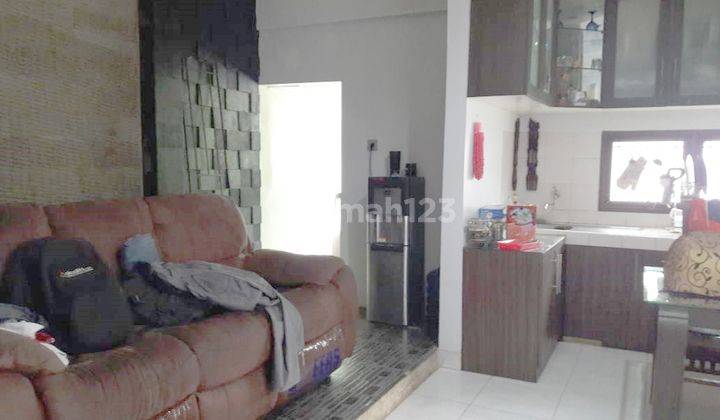 Dijual Rumah Siap Huni 2 Lantai di Emerald Bintaro 2