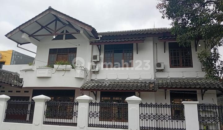 Rumah 2 Lantai Siap Huni dengan Hunian Nyaman dan Asri @Karawang.