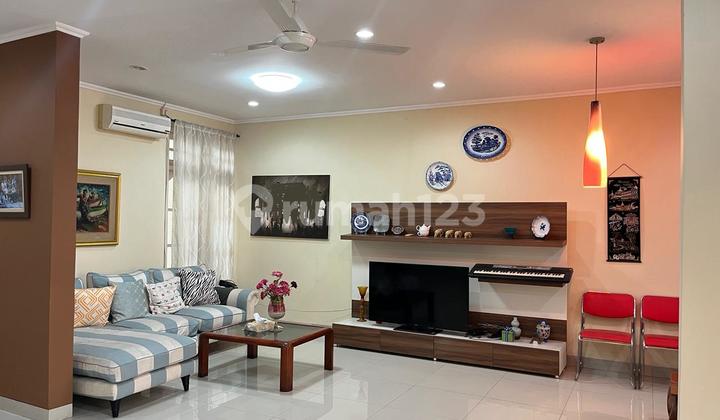 Disewakan Rumah Cantik Full Furnished di Bintaro Permai, Jakarta Selatan