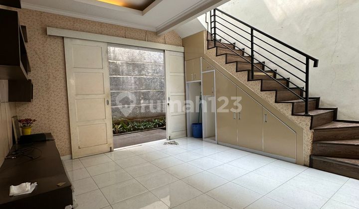 Rumah 2 Lantai Siap Huni dengan Hunian Nyaman dan Asri @Bintaro Sektor 3