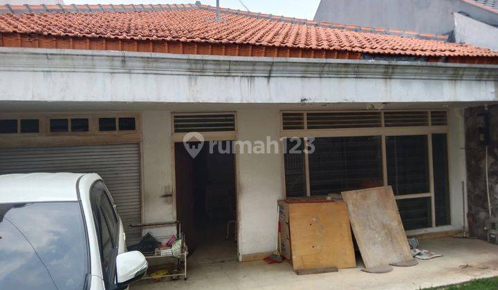 Dijual Rumah Luas Hitung Tanah di Area Strategis Kebayoran Baru 1