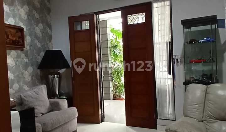 Rumah Cantik Siap Huni di Emerald Bintaro - Fasilitas Lengkap, Lingkungan Asri