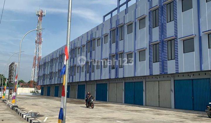 Disewakan Ruko di Pasar Kemis 208 m² Unfurnished 1