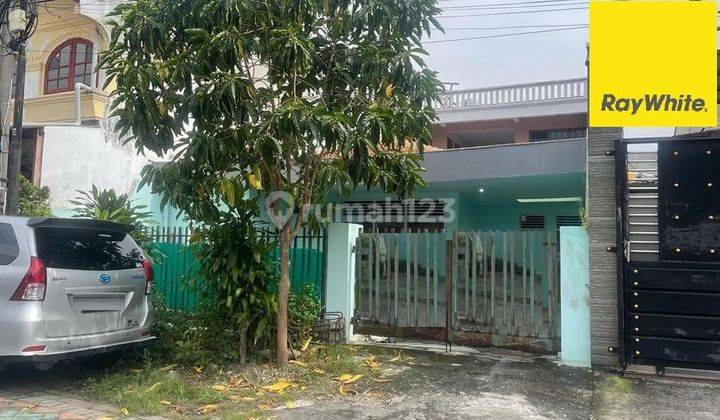 Disewakan Rumah di Jalan Dukuh Kupang Surabaya 1