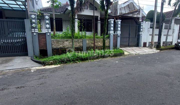 Dijual Rumah SHM Strategis di Puncak Dieng Malang 1