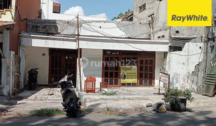 Dijual Rumah di Jalan Ronggowarsito Darmo Surabaya Pusat 1