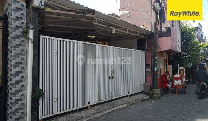 Dijual Rumah SHM Pusat Kota di Jl Kupang Panjaan Surabaya 1