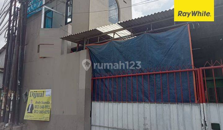 Dijual Rumah 2 Lantai di Jalan Banyu Urip Surabaya 1