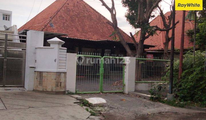 Dijual Rumah Pusat Kota di Jalan Progo Darmo Surabaya 1