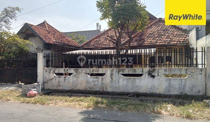 Dijual Rumah Pusat Kota di Jalan Cisadane Darmo Surabaya 1