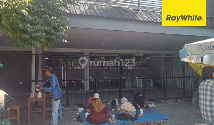 Disewakan Rumah Pusat Kota di Jl Undaan Kulon Surabaya 1