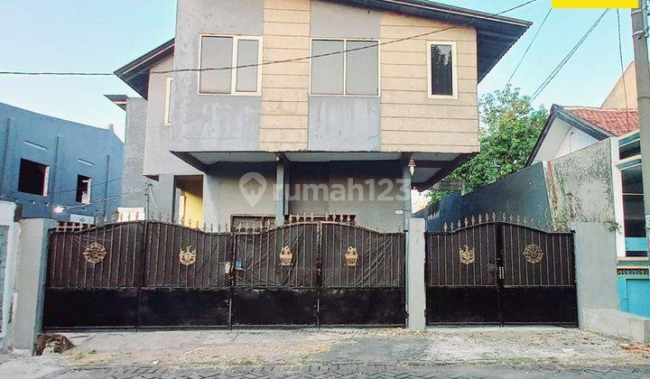 Dijual Rumah 2 lantai di Jalan Kutisari Tenggilis Mejoyo Surabaya 1