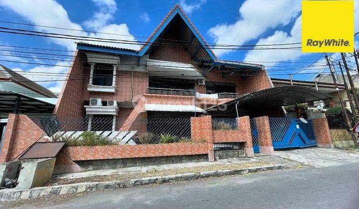 Dijual Rumah 2 Lantai SHM di Kencanasari Timur Surabaya  1